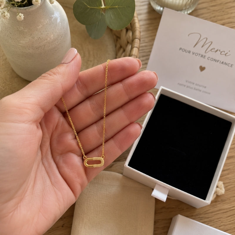 Cliente portant le collier MyTamra
