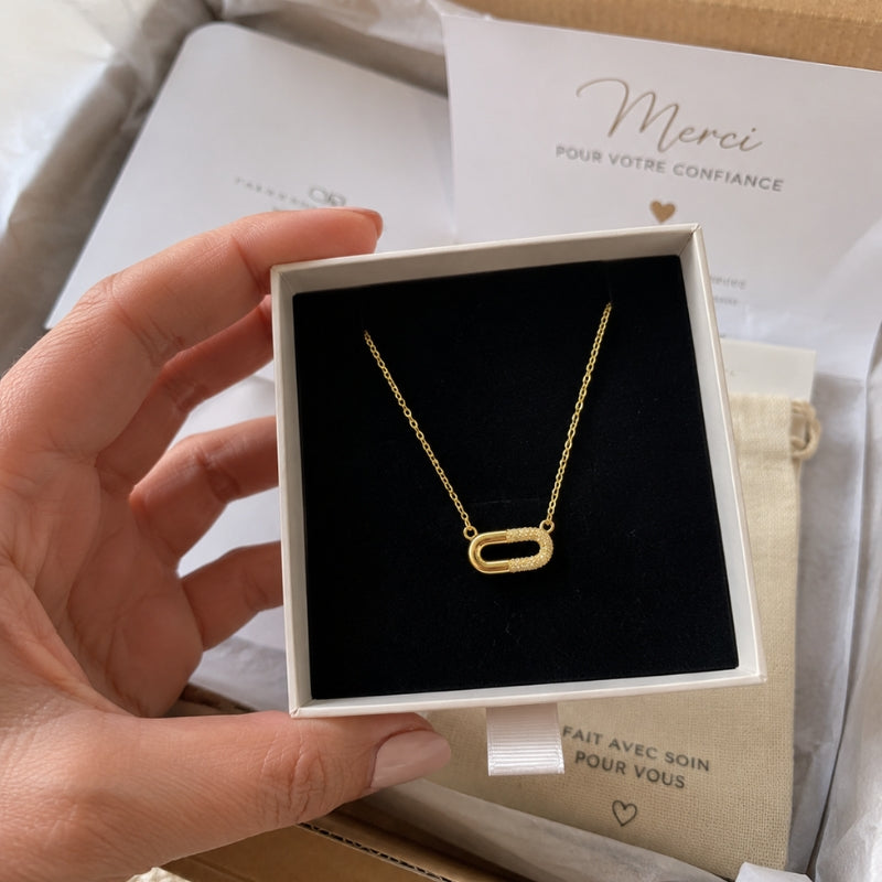 Cliente portant le collier MyTamra